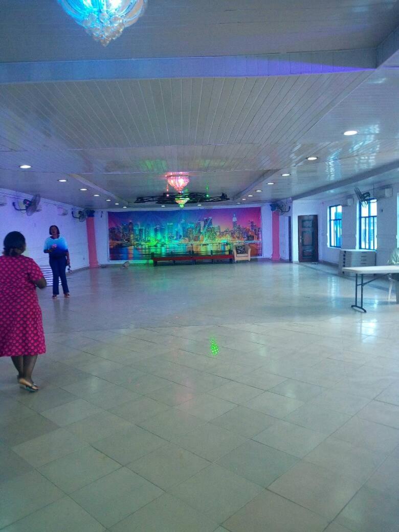 Ben Auto Hotel Lagos Ngoại thất bức ảnh