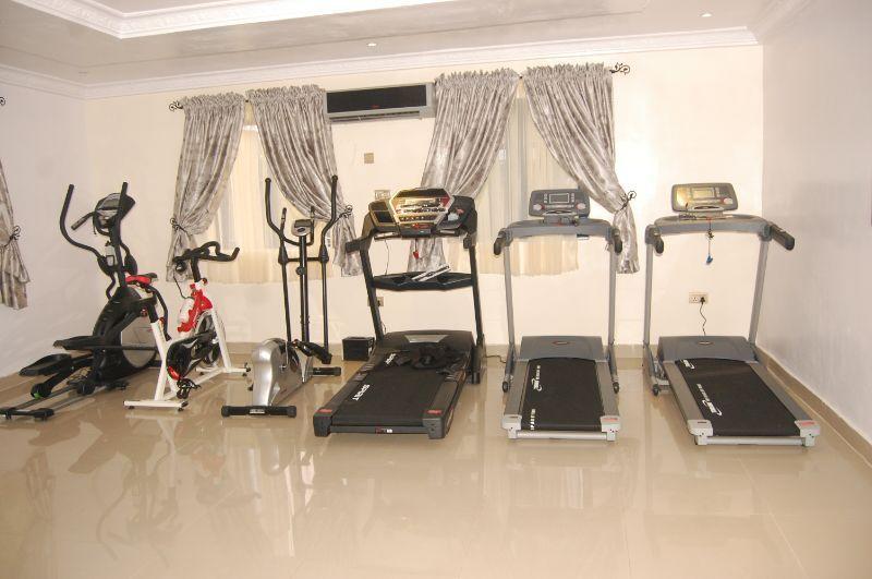 Ben Auto Hotel Lagos Ngoại thất bức ảnh