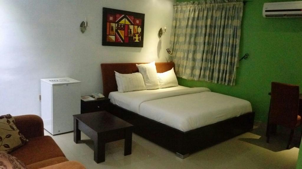 Ben Auto Hotel Lagos Ngoại thất bức ảnh